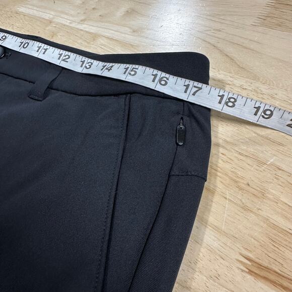 Lululemon Commission Pant Relaxed Black Men's Size 32 x 31 Excellent Condition - Picture 8 of 10